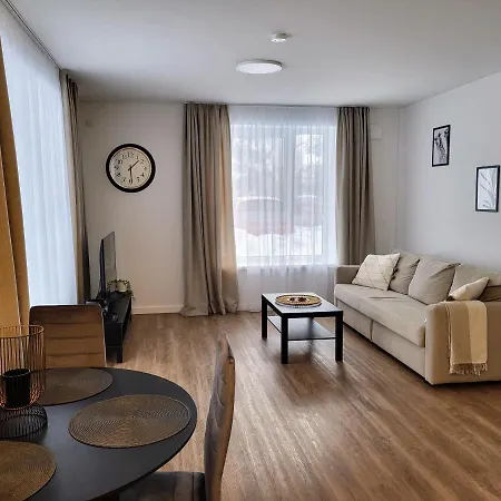 Greta's Spacious Brand New With Bath And Terrace 公寓 *